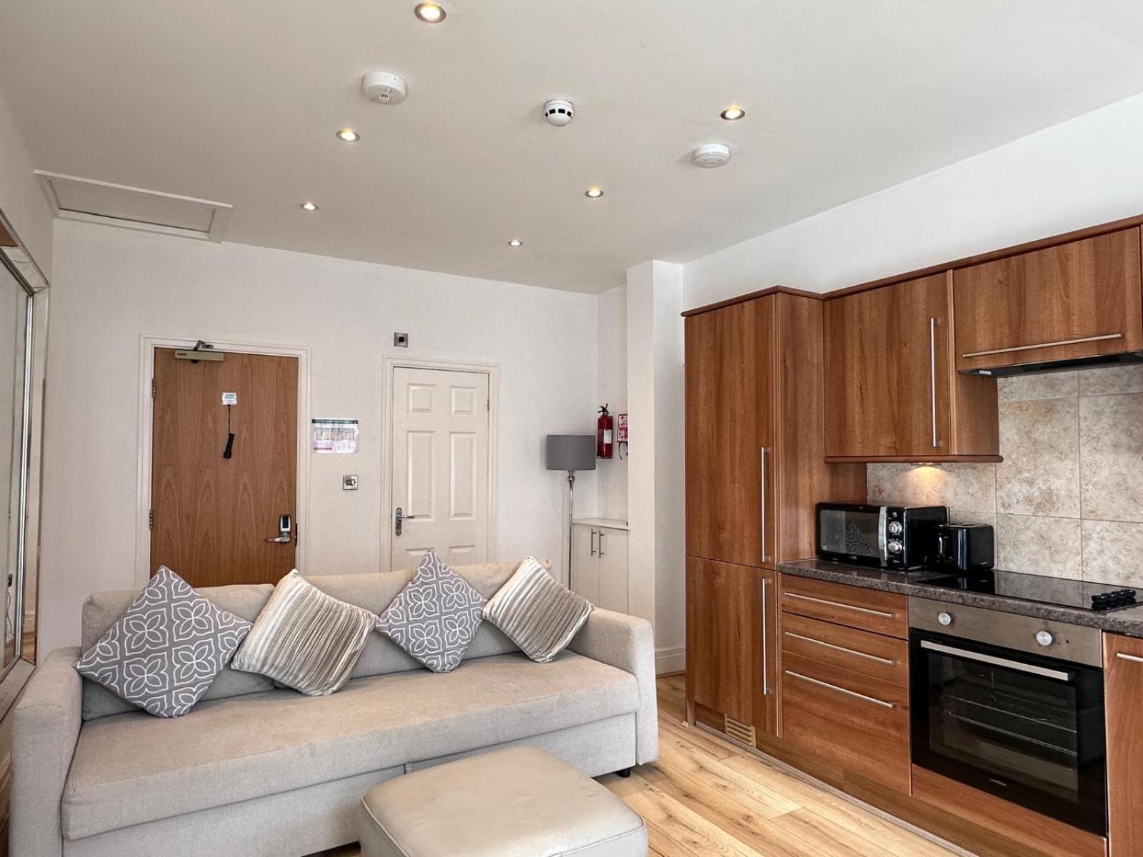 Granada Apartments Berkeley Blackpool Esterno foto