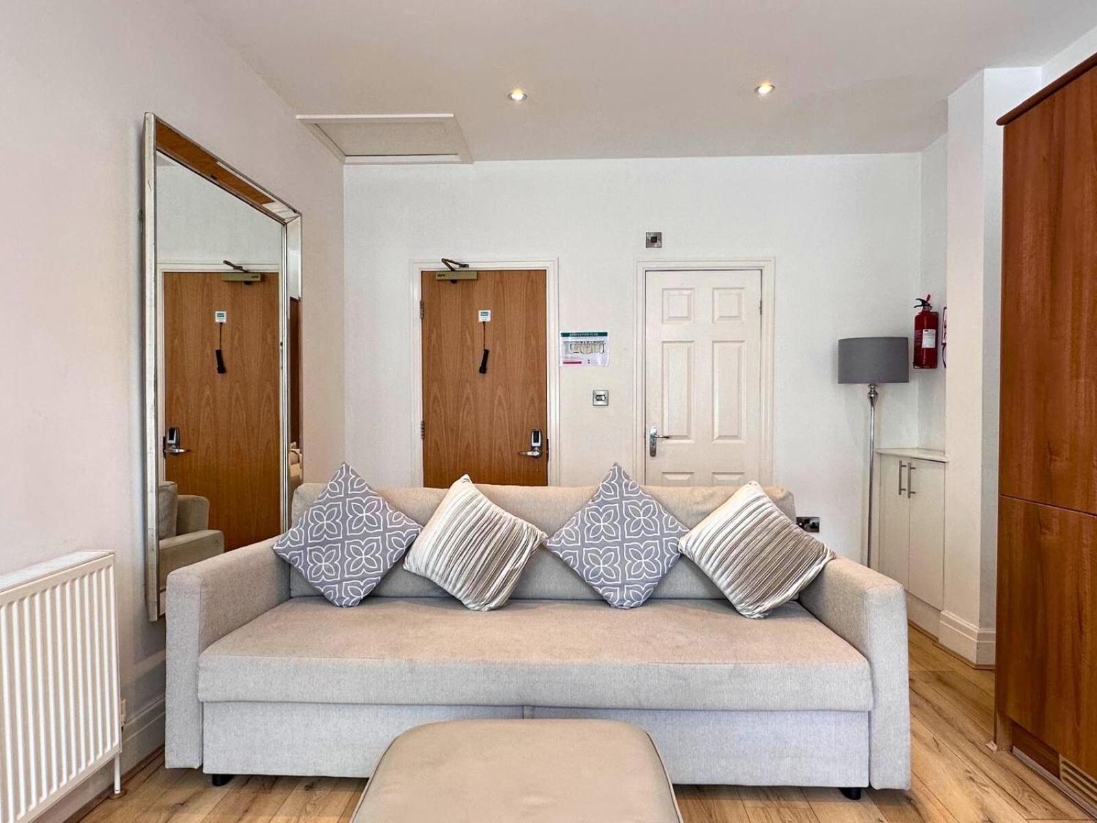 Granada Apartments Berkeley Blackpool Esterno foto