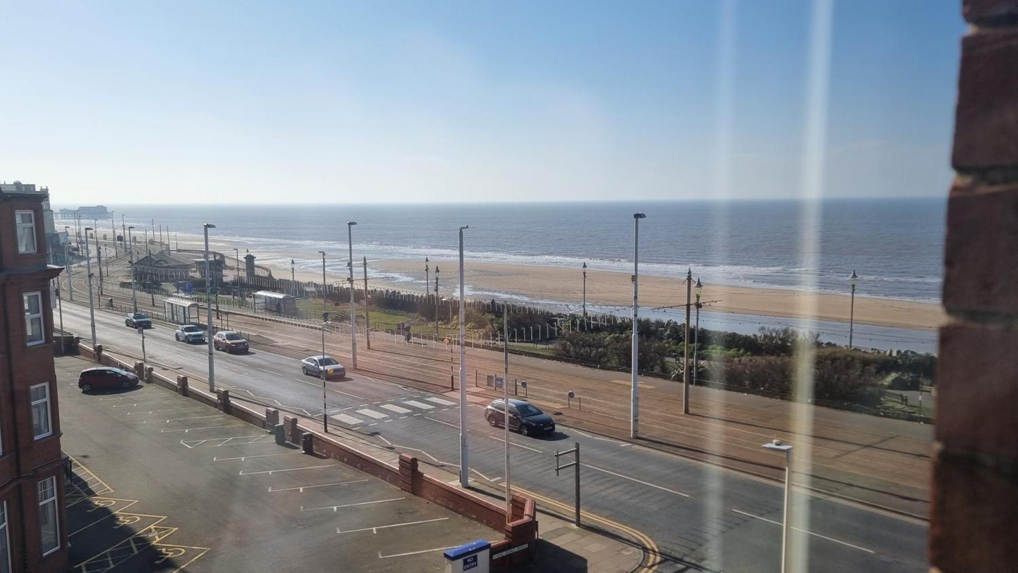 Granada Apartments Berkeley Blackpool Esterno foto