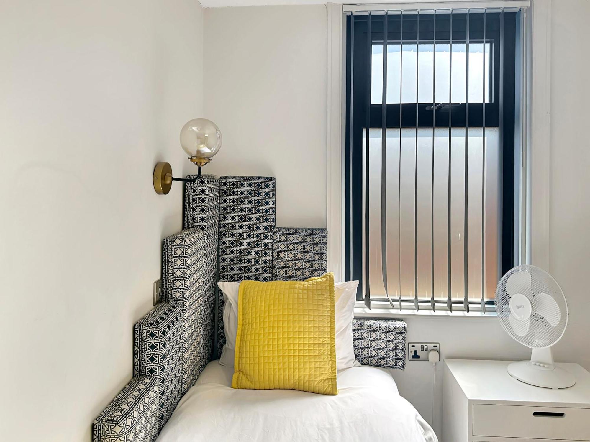 Granada Apartments Berkeley Blackpool Esterno foto