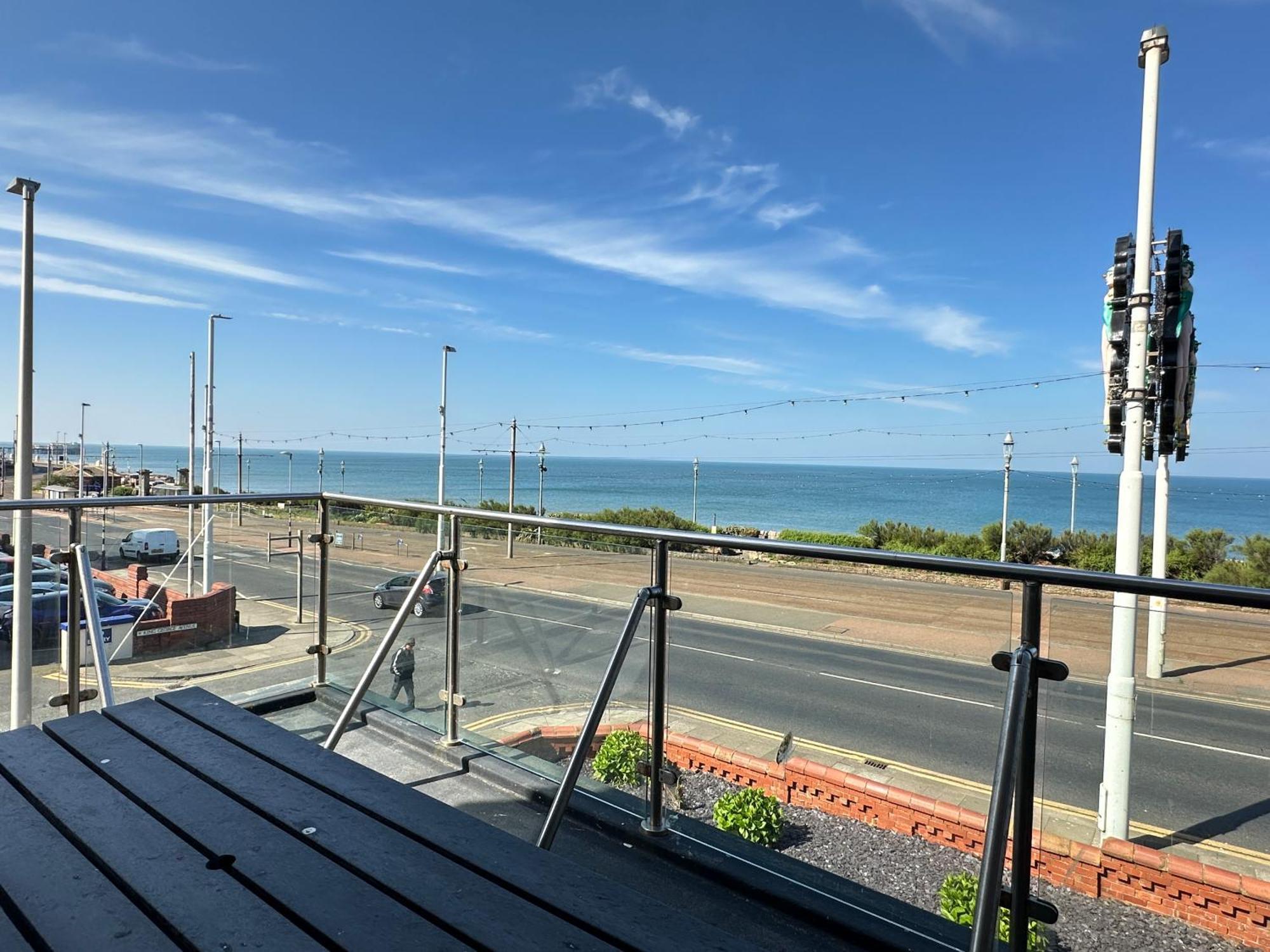 Granada Apartments Berkeley Blackpool Esterno foto
